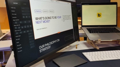Showcase image of bricks page builder in action