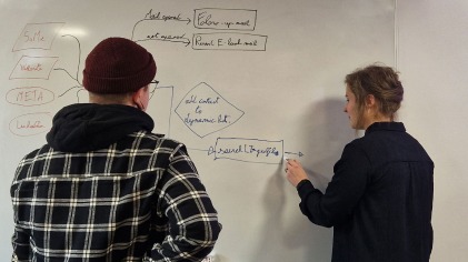 Pieter and Giandra discussing a strategy